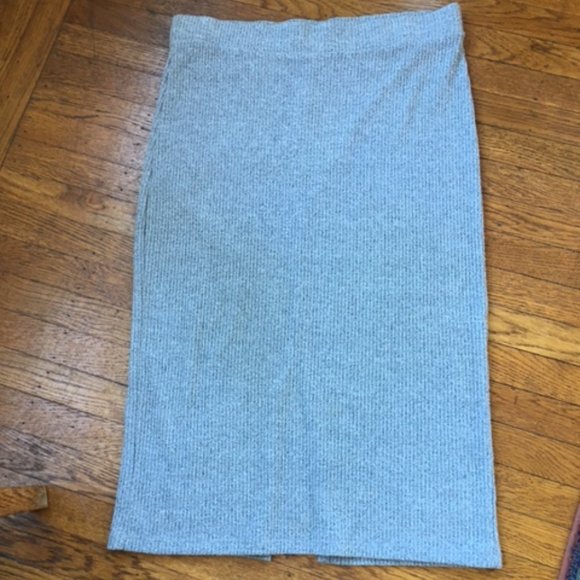 GAP Dresses & Skirts - Knit GAP pencil skirt